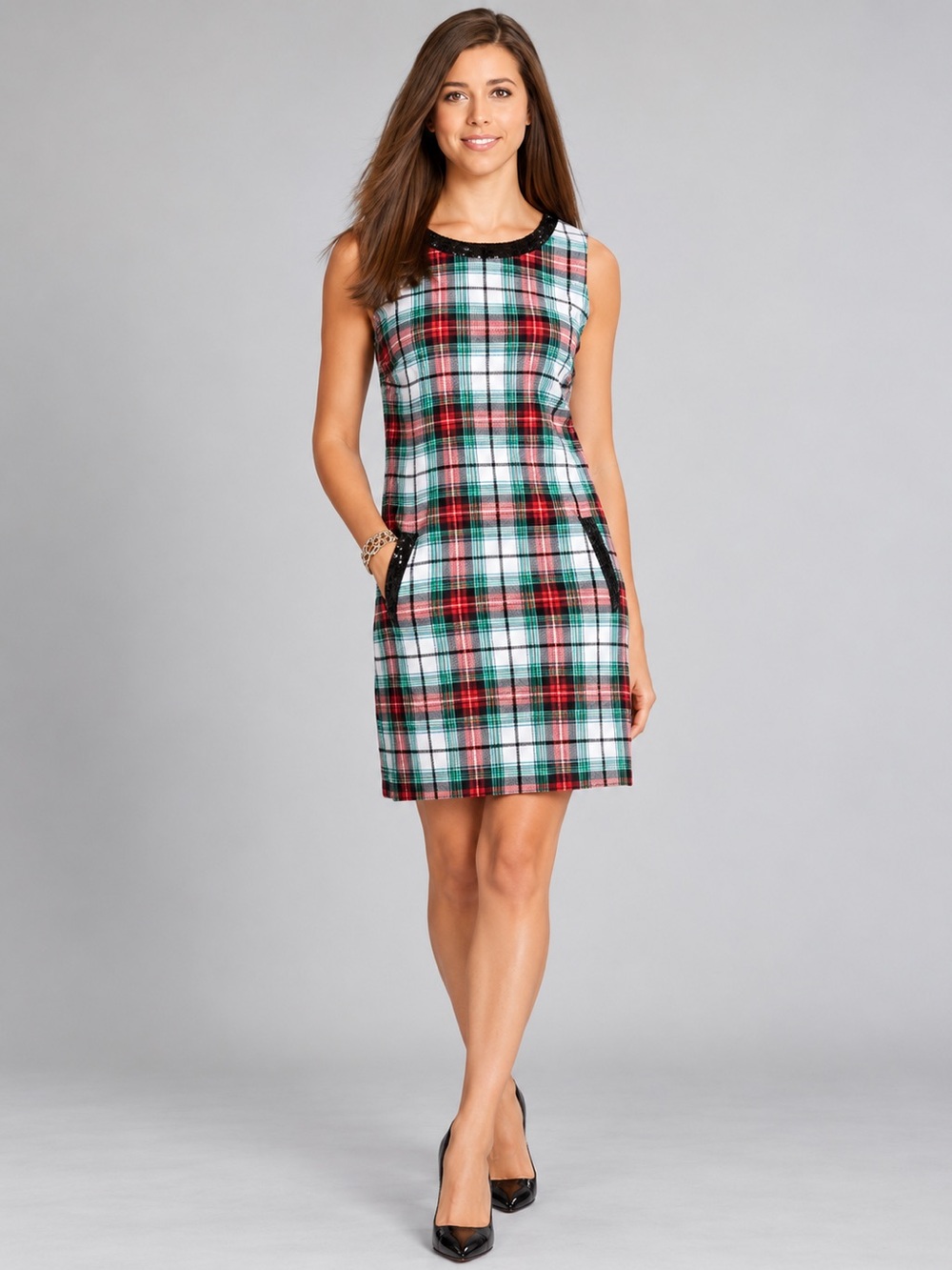 VINEYARD VINES | NWT Winter Tartan Sequin Shift Dress in Red/Green/White, Sz 10